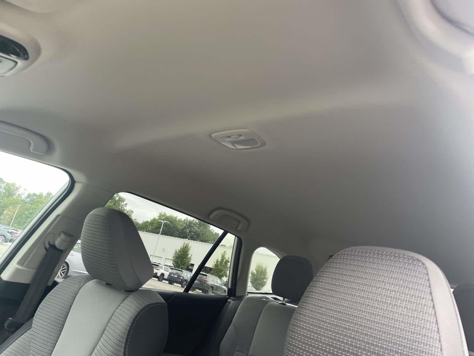 Used 2024 Crystal White Pearl Subaru Premium image 3