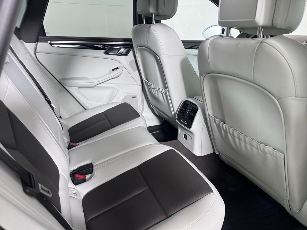 Used 2020 White Porsche S image 24