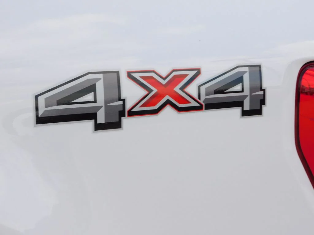 Used 2023 Oxford White Ford XLT image 43