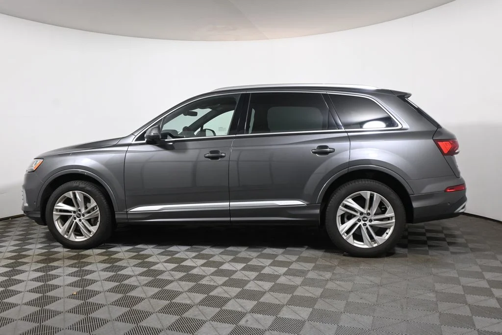 Used 2021 Gray Audi 55 Premium Plus image 2