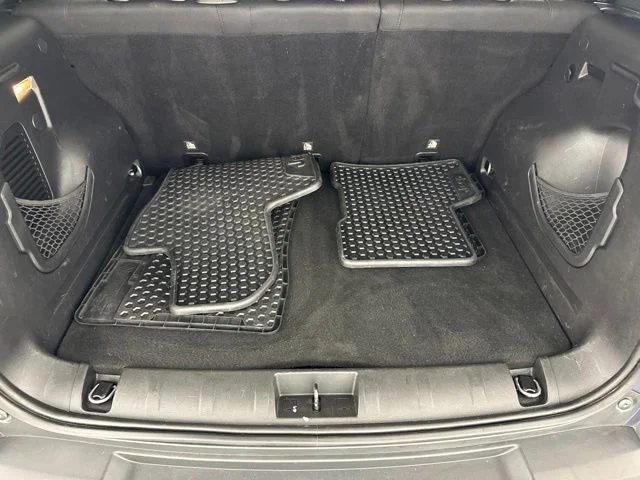 Used 2019 Blue Jeep Latitude image 30