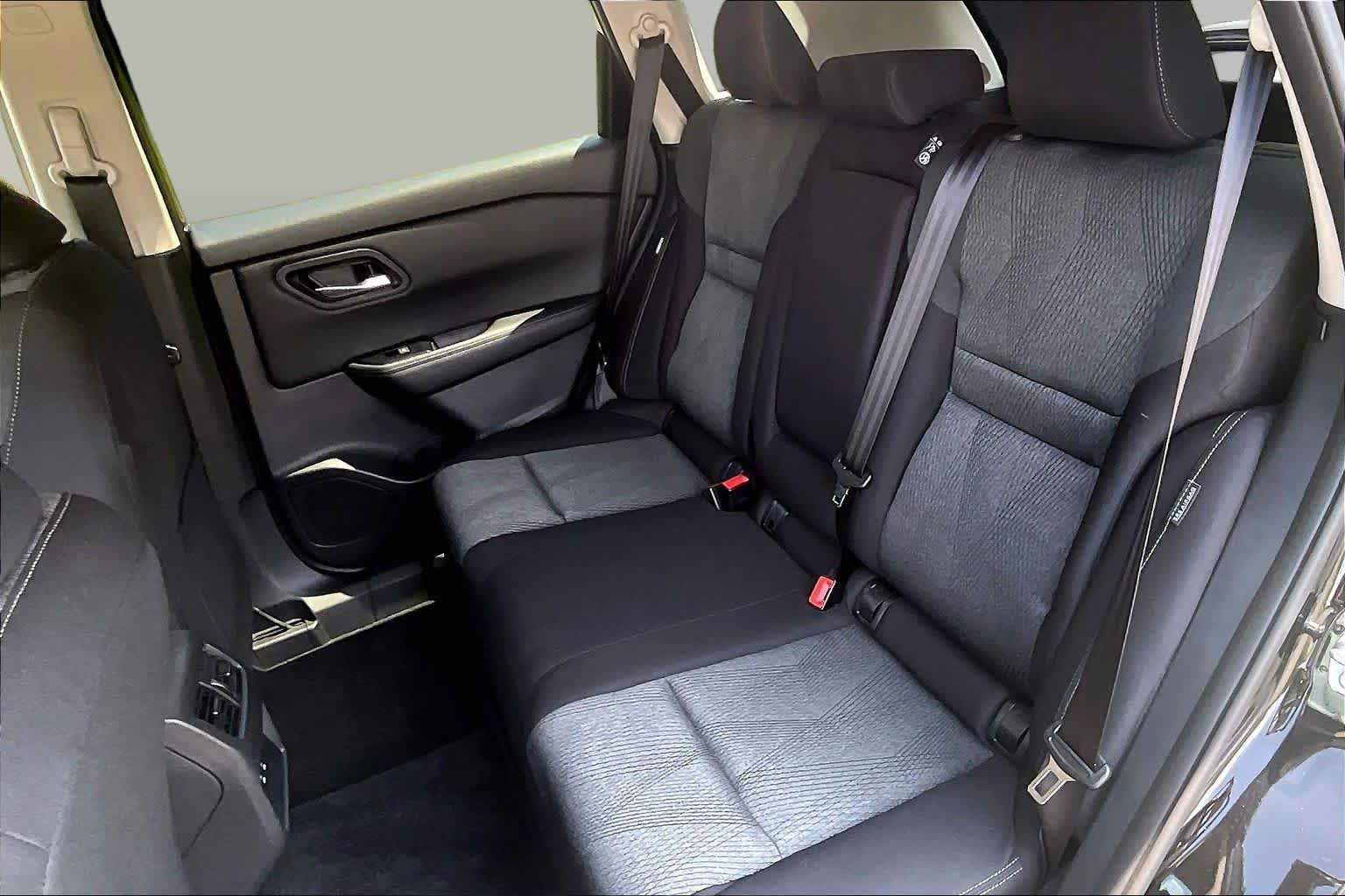 Used 2026 Super Black Nissan SV image 20