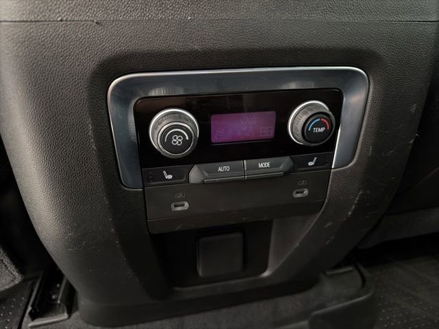 Used 2021 SHADOW GRAY METALLIC Chevrolet High Country image 18