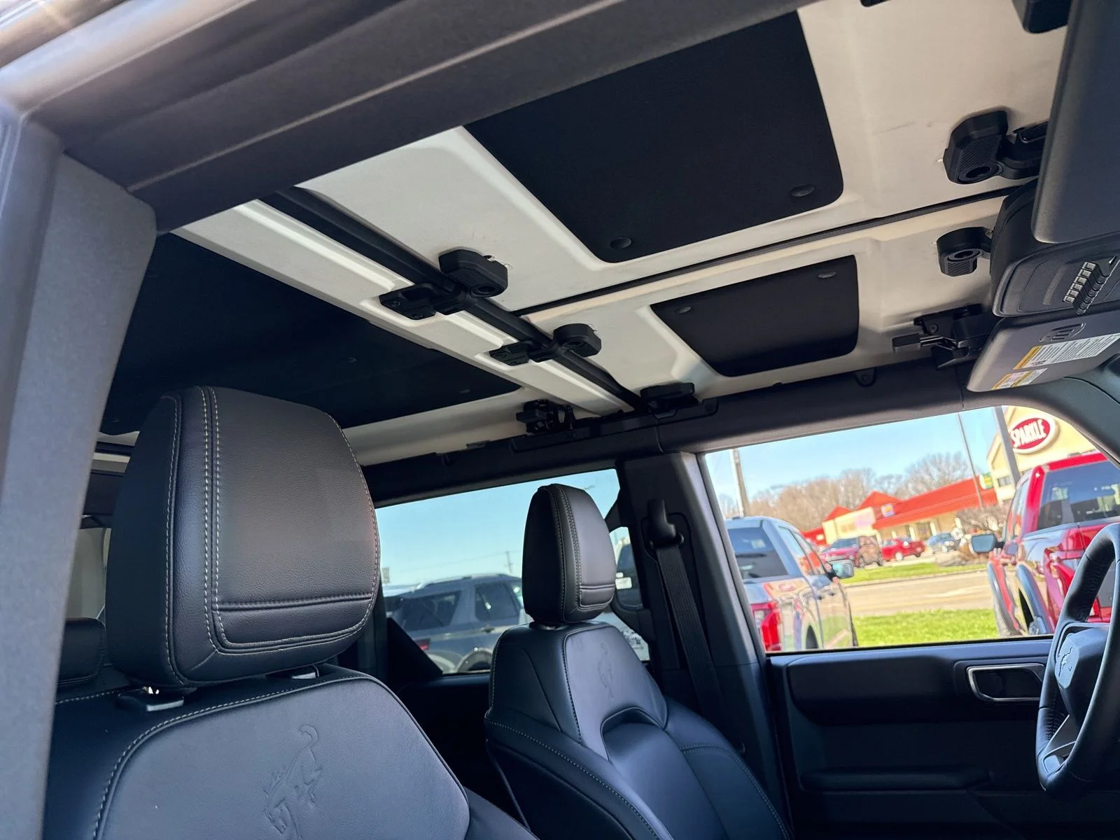 New 2025 Azure Gray Metallic Tri-Coat Ford Badlands® image 33