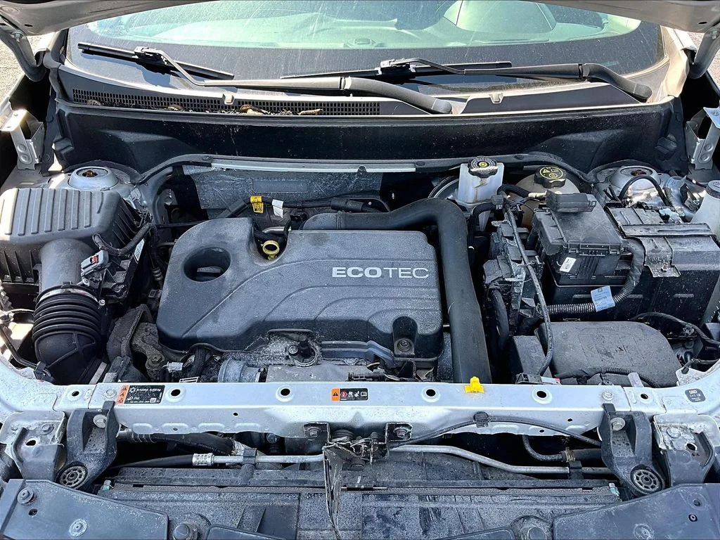 Used 2022 Silver Chevrolet LT image 10