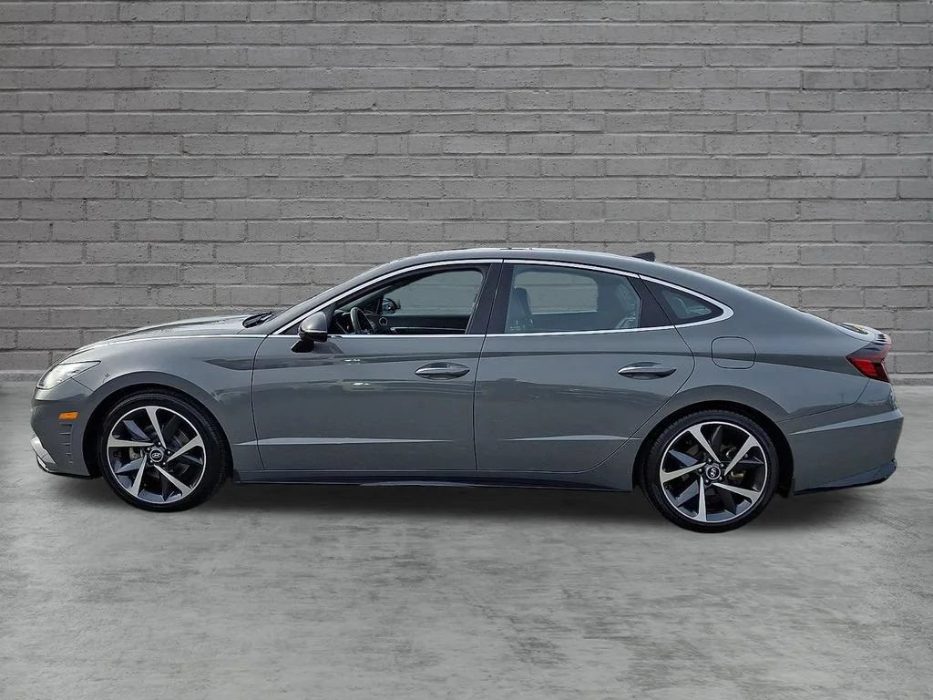 Used 2023 Hampton Gray Hyundai SEL Plus image 7