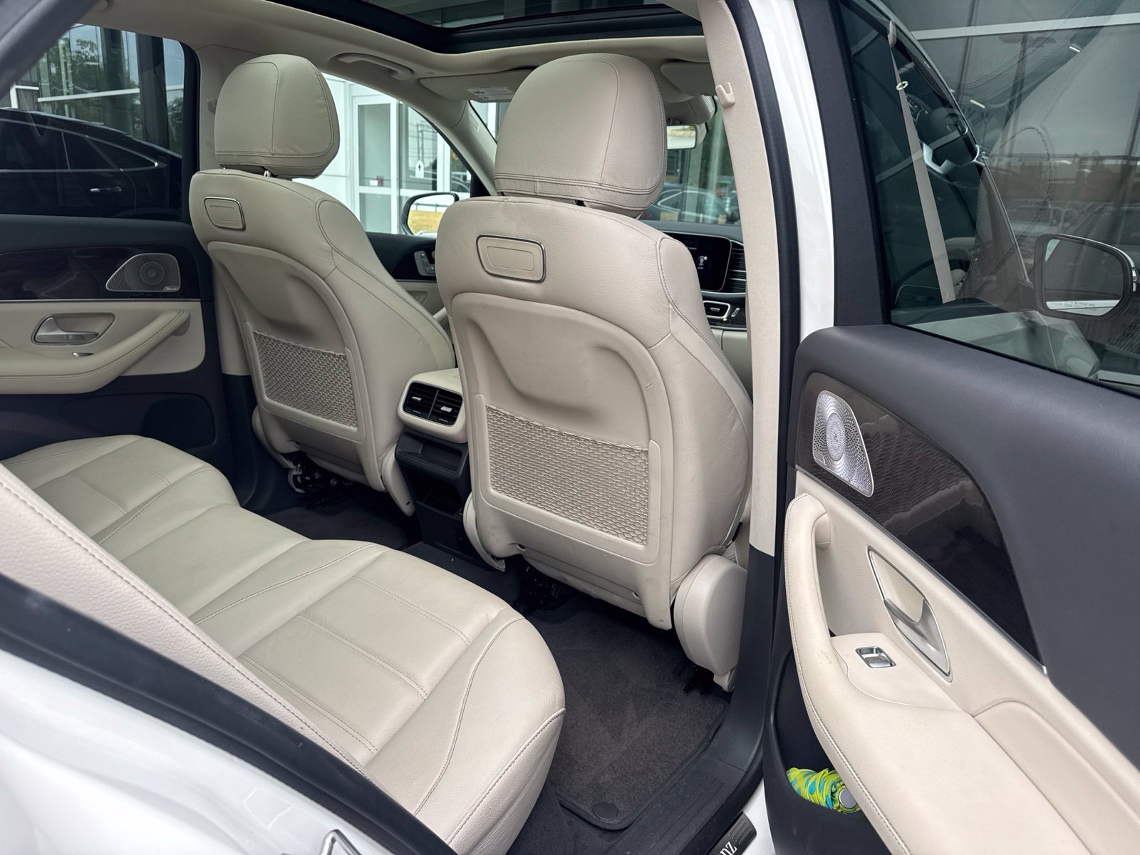 Used 2020 White Mercedes-Benz GLE 350 image 16