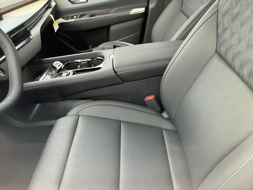 New 2026 White Nissan Platinum image 12