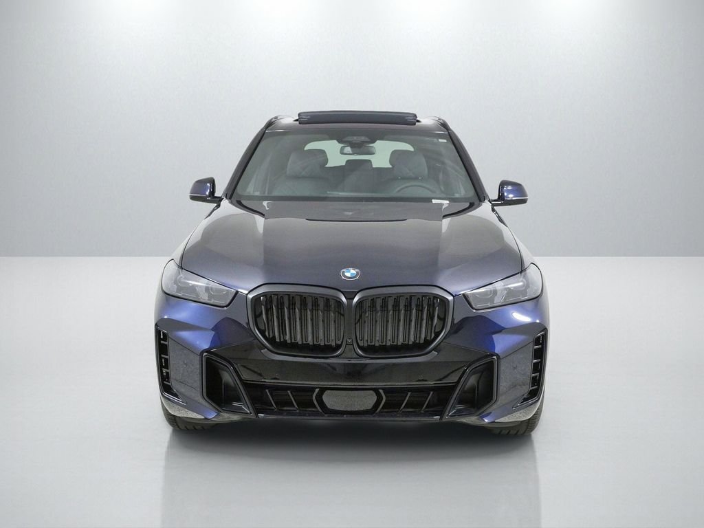 New 2026 Carbon Black Metallic BMW xDrive40i image 2
