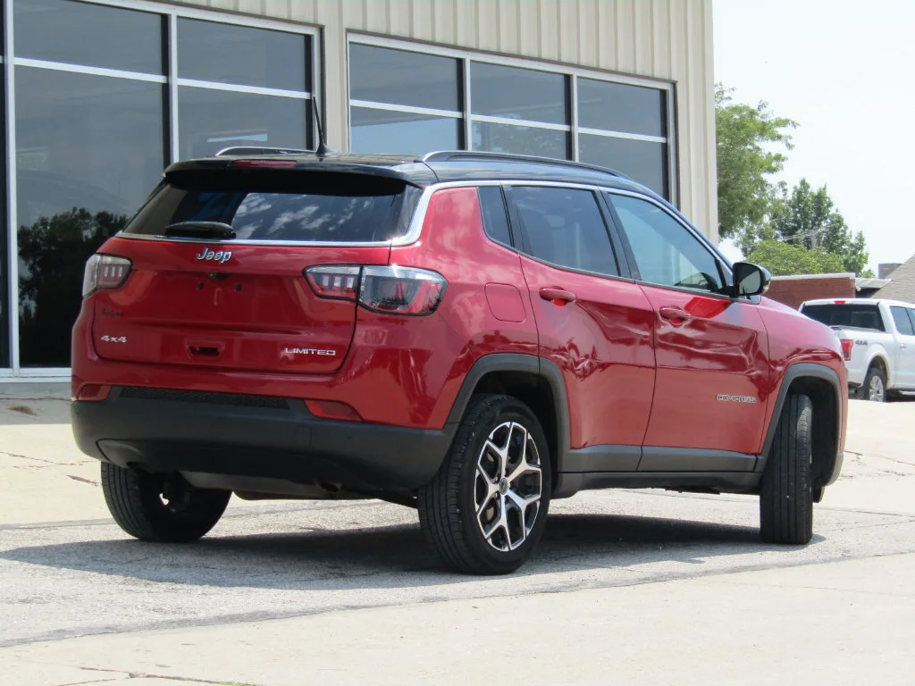 Used 2025 Red Jeep Limited image 3