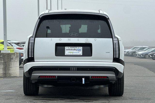 New 2026 Snow White Pearl Hyundai SEL image 5