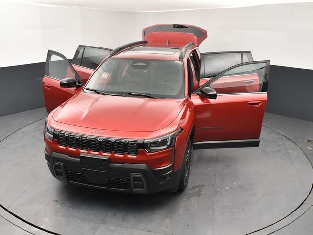 New 2026 Red Hot Pearl-Coat Exterior Paint Jeep Limited image 26