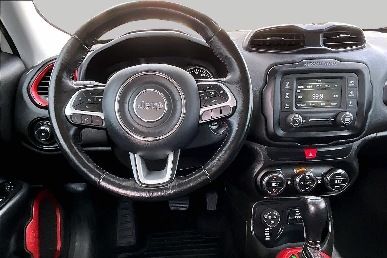 Used 2017 Alpine White Jeep Trailhawk image 6