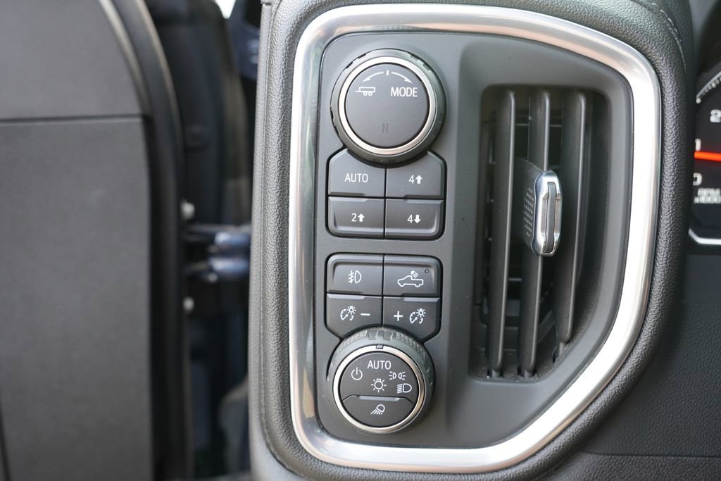 2022 Chevrolet Silverado 1500 Limited LT Trail Boss - Photo 25