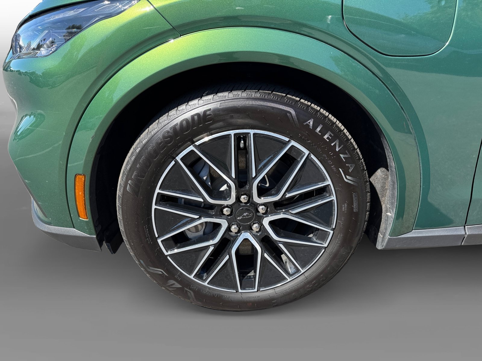 Certified Used 2025 Green Metallic Ford Premium image 9