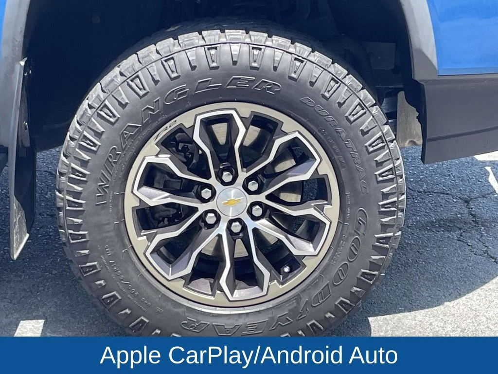 Certified Used 2022 Blue Chevrolet ZR2 image 10