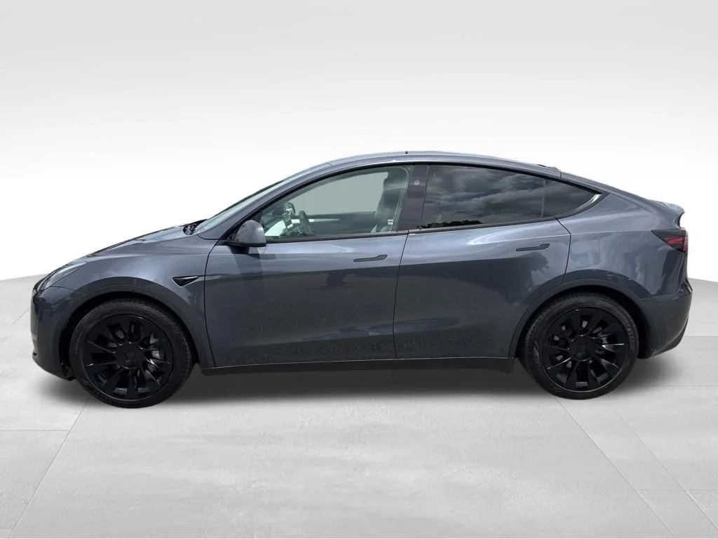 Used 2023 Tesla Model Y Long Range with VIN 7SAYGAEE6PF846124 for sale in Newport News, VA