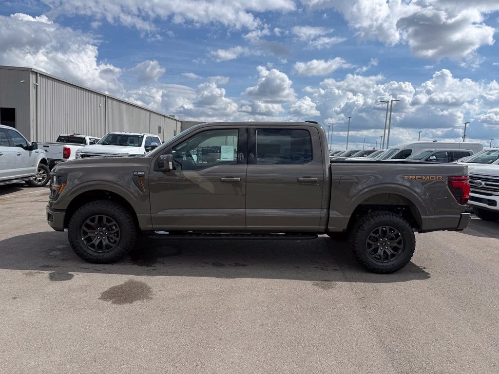 New 2026 Gray Ford Tremor image 41