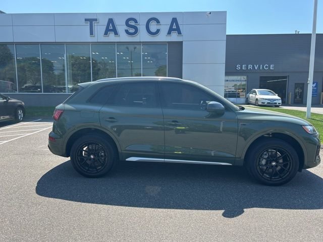 2024 Audi Q5 45 Premium's photo