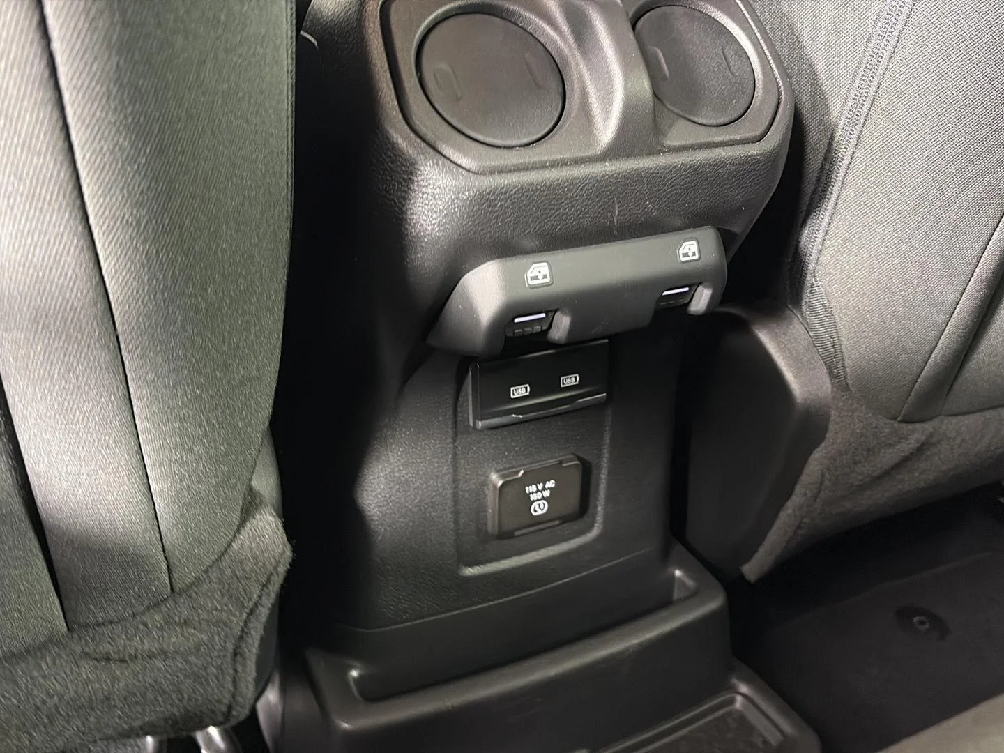 Used 2023 Sting-Gray Clearcoat Jeep Rubicon image 23