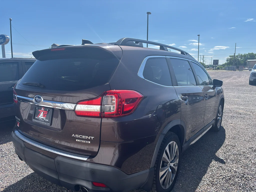 Used 2020 Cinnamon Brown Pearl Subaru Limited image 4