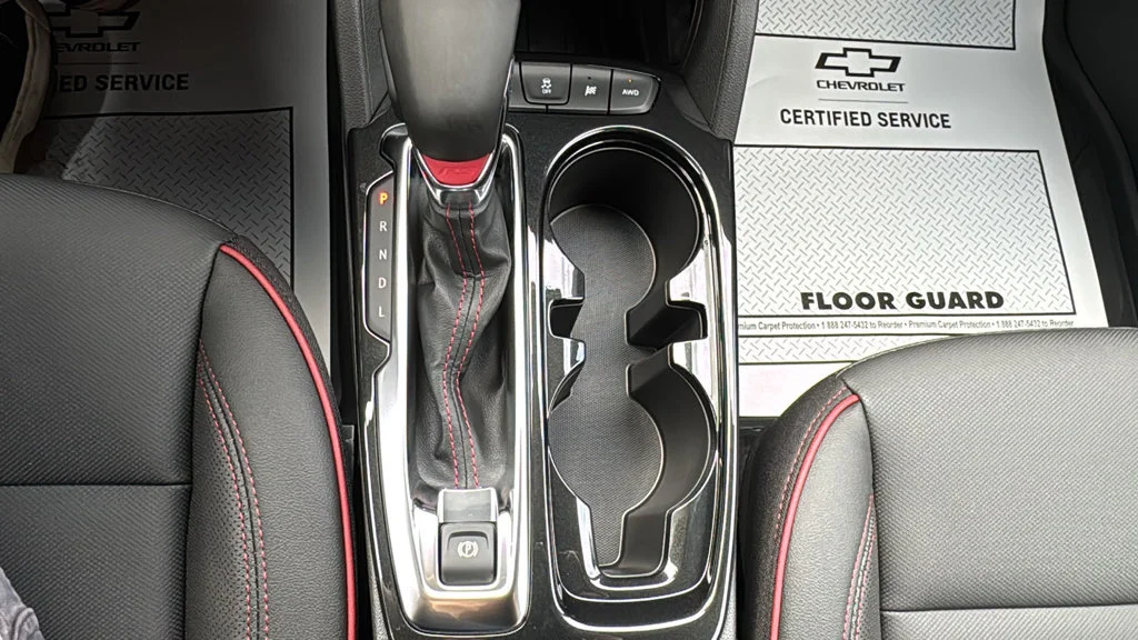 New 2026 Mosaic Black Metallic Chevrolet RS image 24