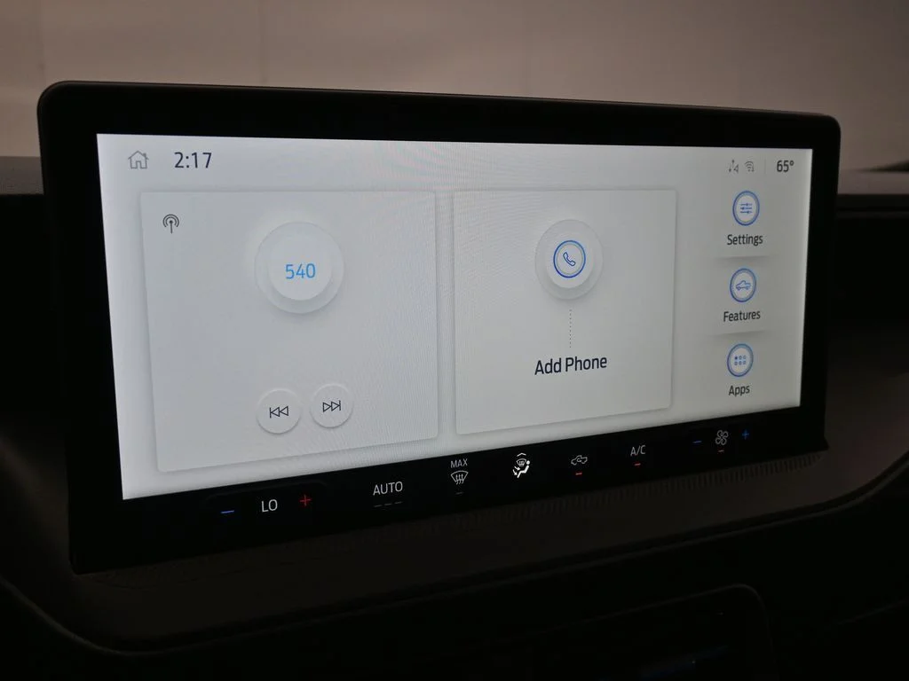 New 2025 White Ford Lobo Standard image 14