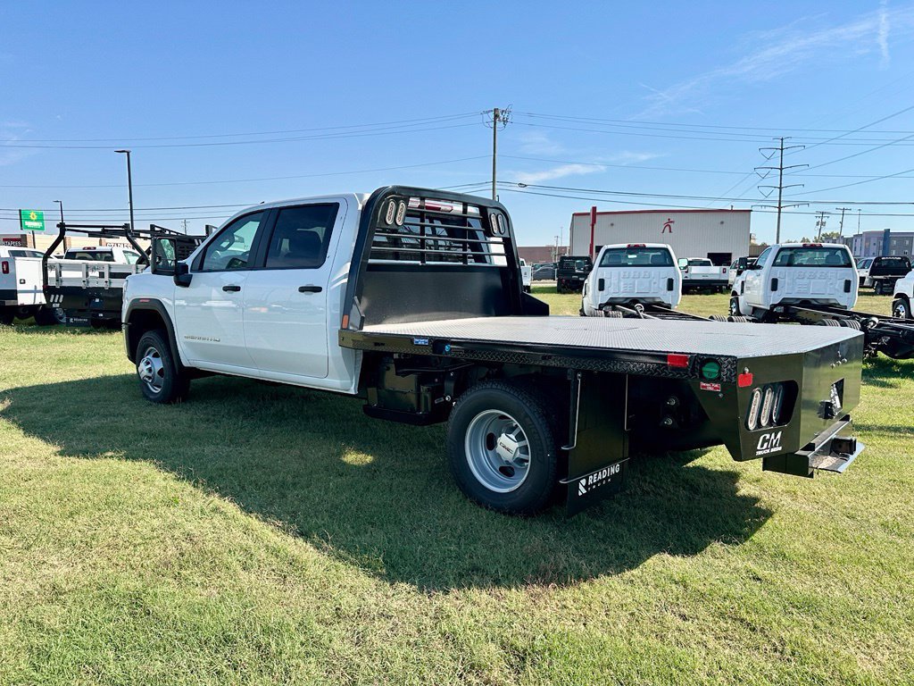 2026 GMC Sierra 3500 Chassis Cab Pro - Photo 6