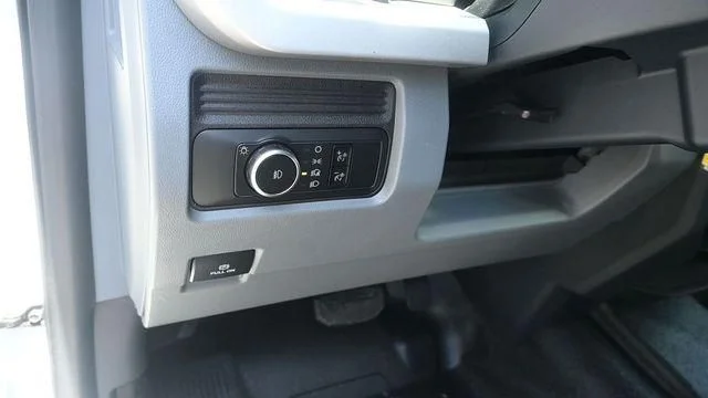 New 2026 Oxford White Ford F-350® XL image 11