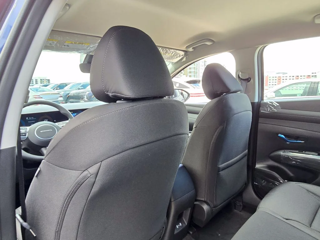 New 2026 Blue Hyundai SE image 10