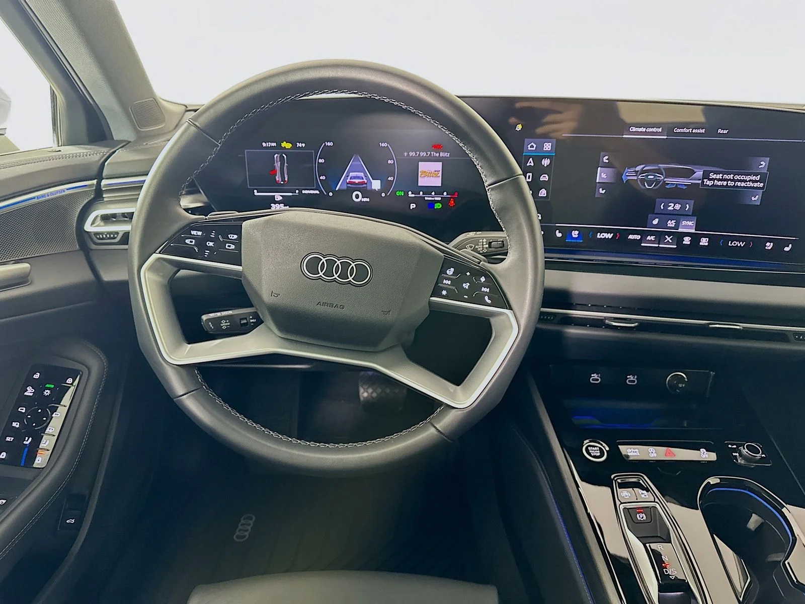 Used 2025 White Audi  image 15