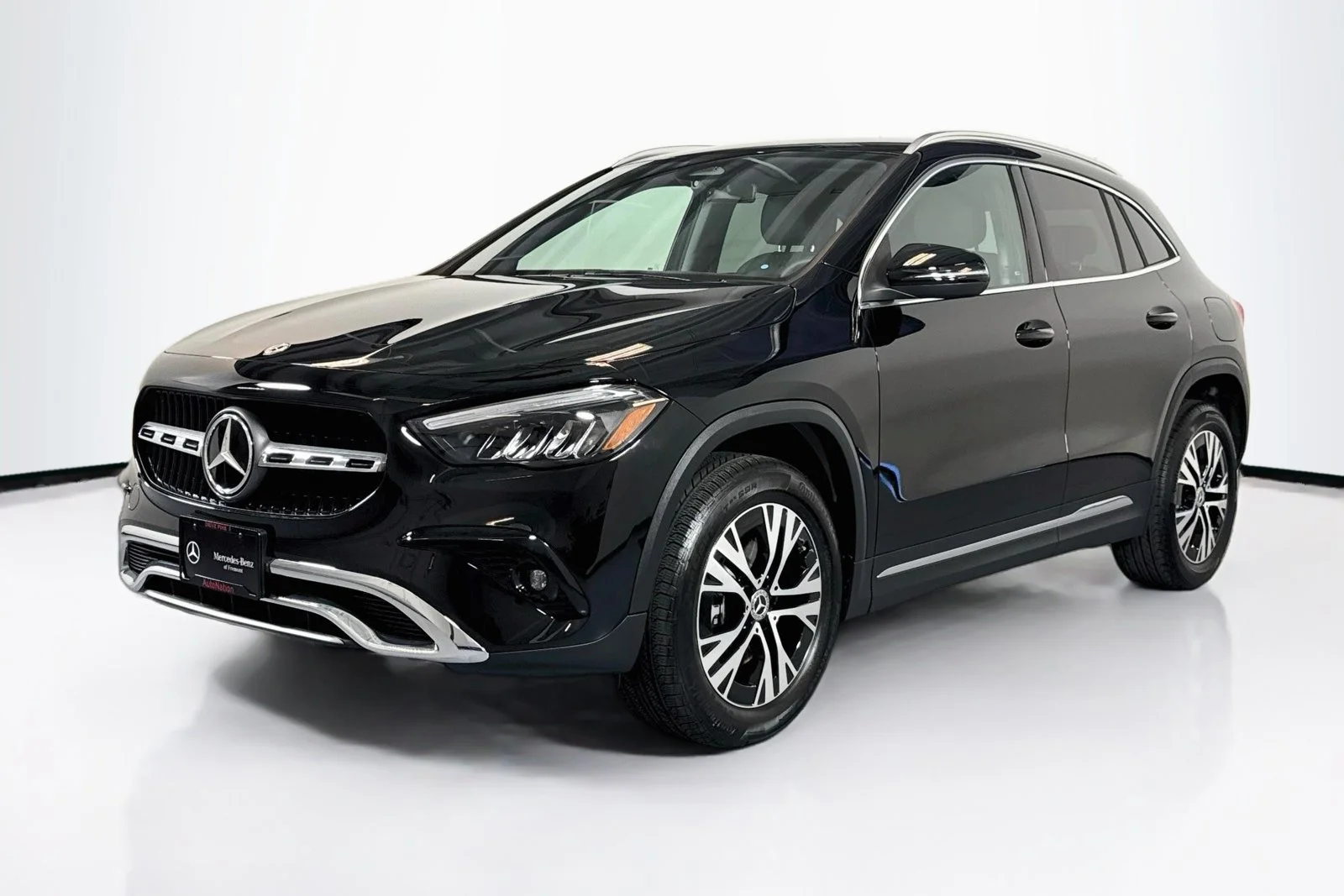 Used 2026 Night Black Mercedes-Benz GLA 250 image 1