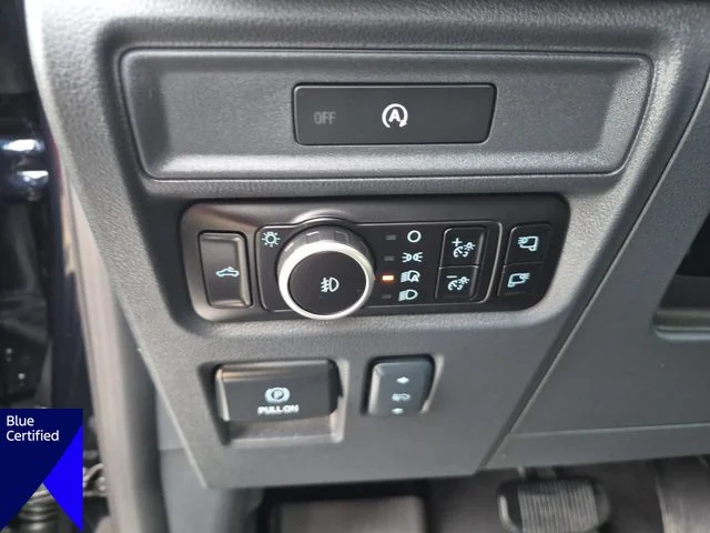 Used 2025 Blue Ford Lariat image 17