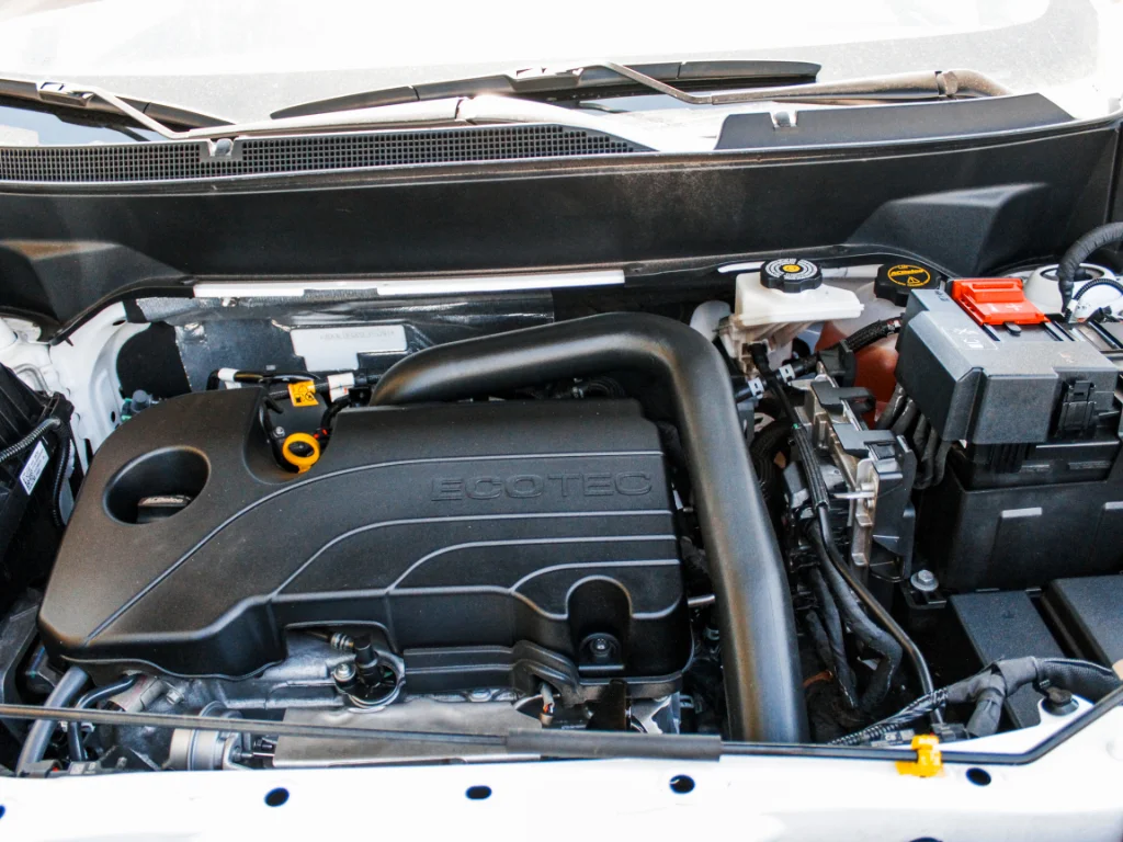 Used 2025  GMC AWD Elevation image 26