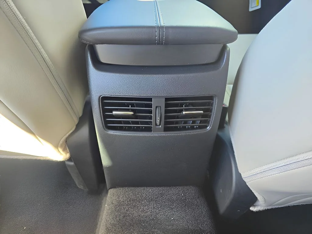 Used 2026 Snowflake White Pearl Mica Mazda 2.5 S Preferred image 28