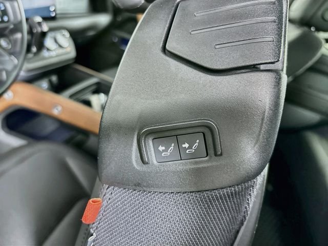 Certified Used 2023 Carpathian Grey Land Rover X image 23