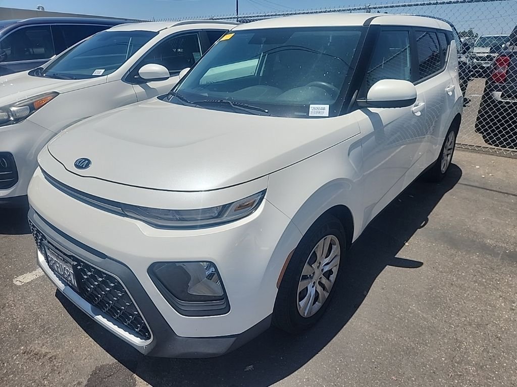 Used 2020 White Kia LX image 3