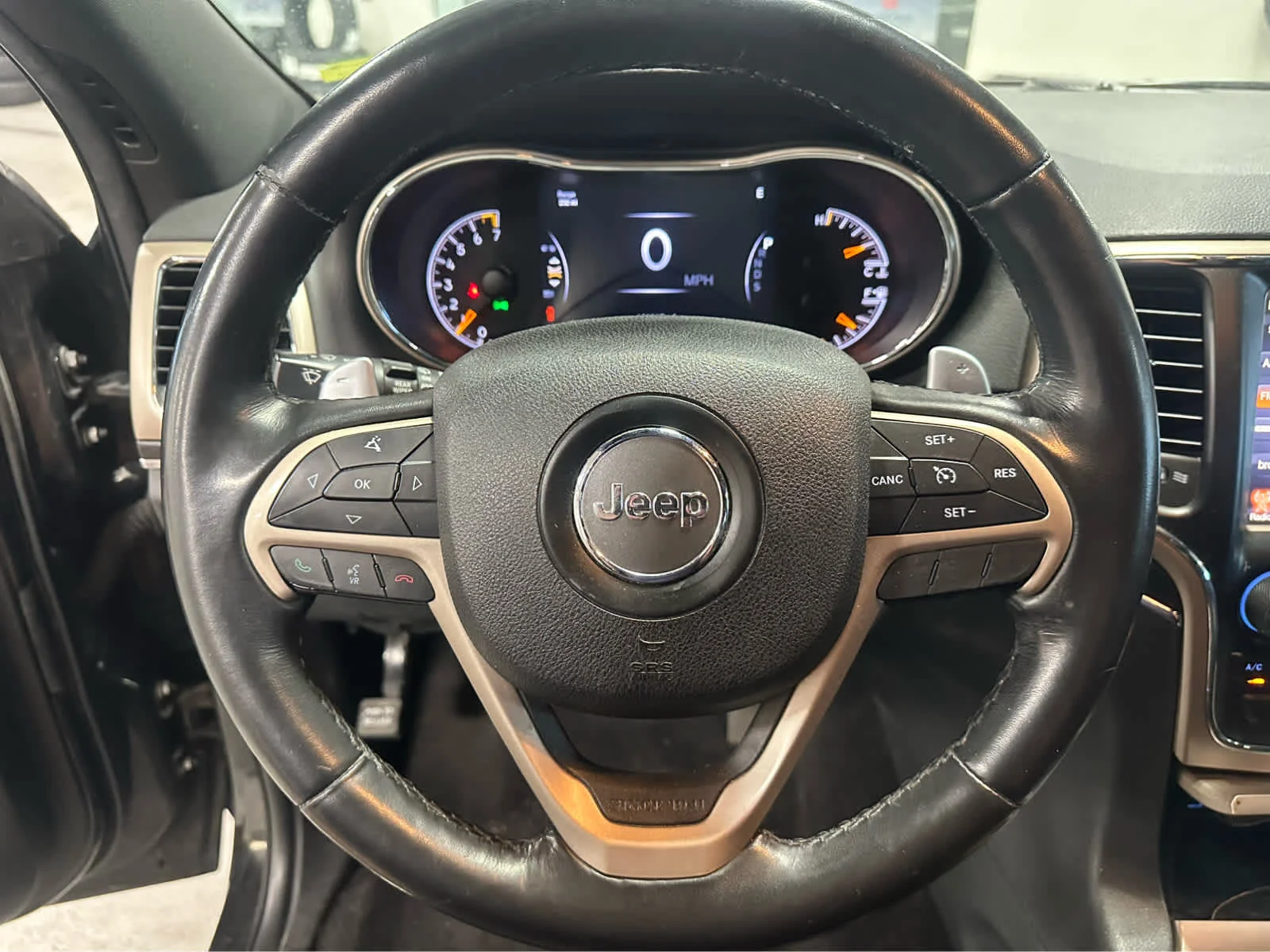 2015 Jeep Grand Cherokee Limited - Photo 27