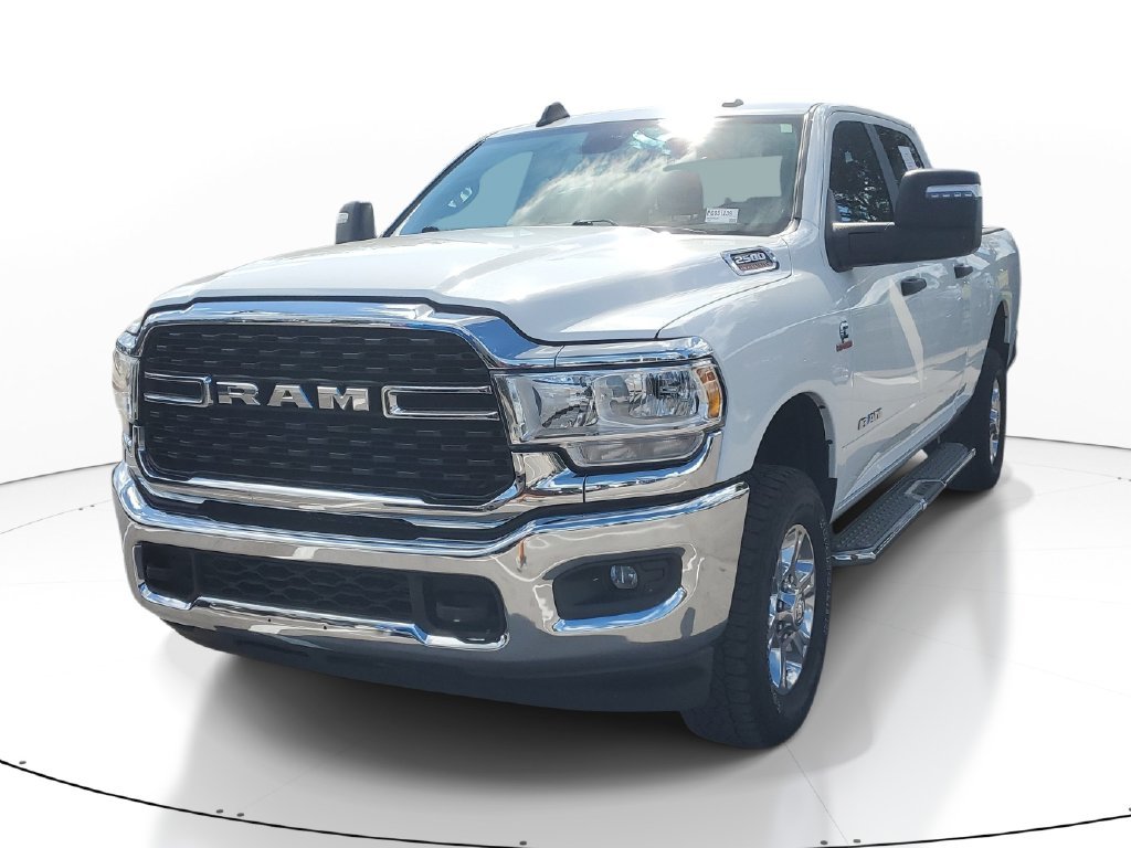 Used 2023 White Ram Big Horn image 3