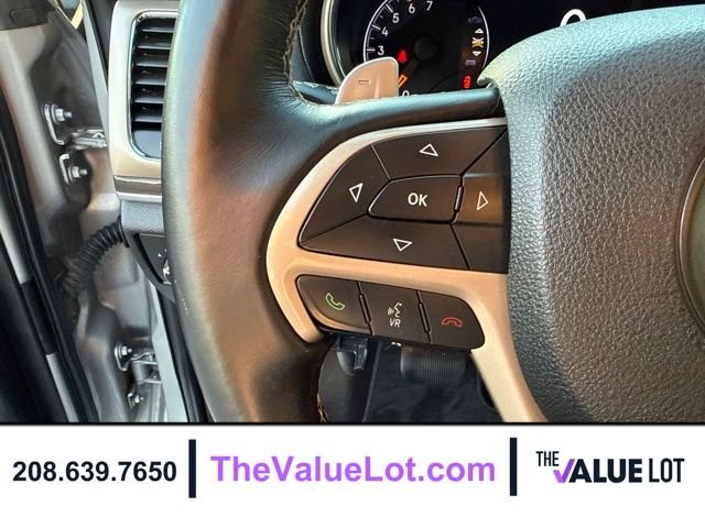 Used 2017 Silver Jeep Overland image 27