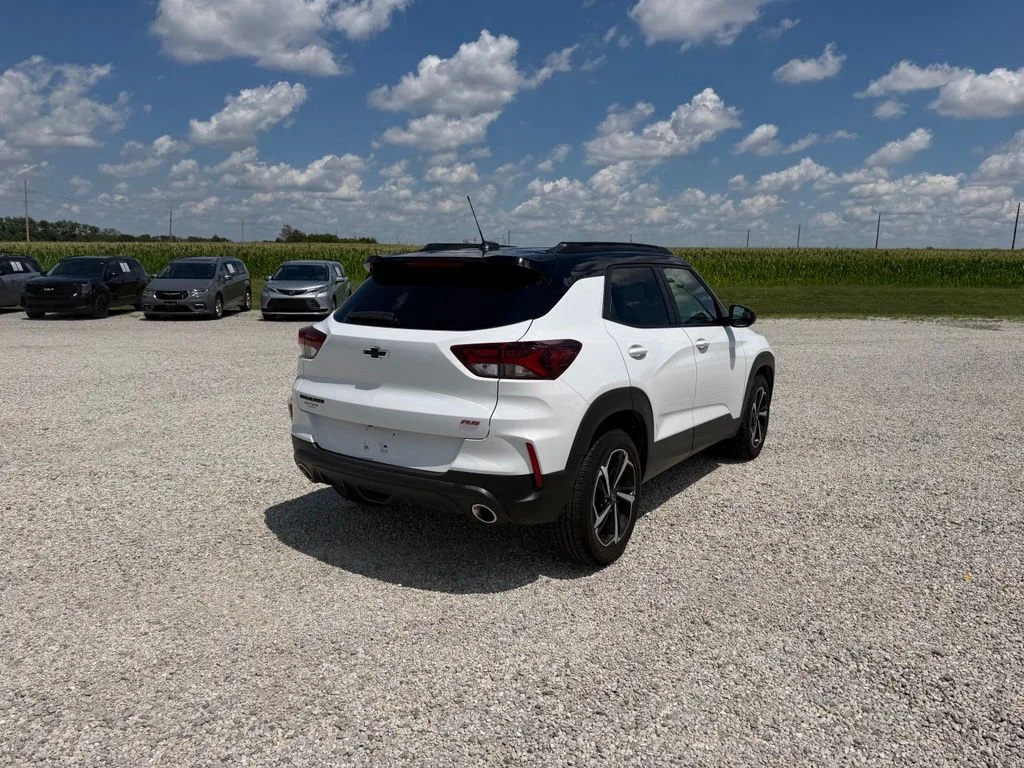 Used 2023 White Chevrolet RS image 3