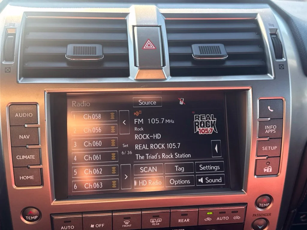 Used 2021 White Lexus 460 Luxury image 20