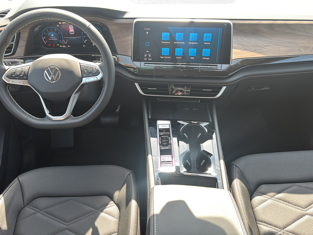 2026 Volkswagen Atlas SE w/Tech - Photo 17