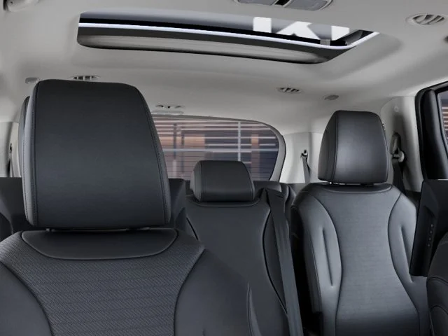 New 2027 White Kia SX Prestige image 27