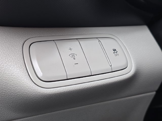 Certified Used 2025 Red Hyundai SEL image 60