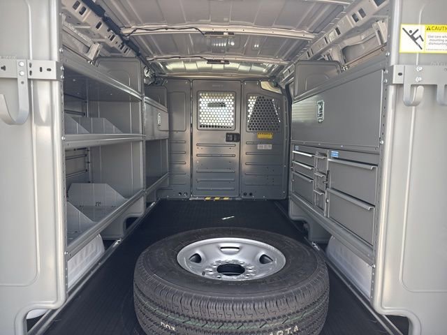 2025 Chevrolet Express Cargo Work Van - Photo 9