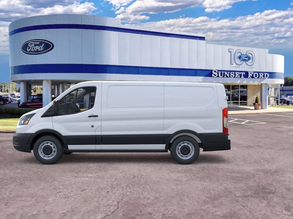 New 2026 Oxford White Ford Base image 3