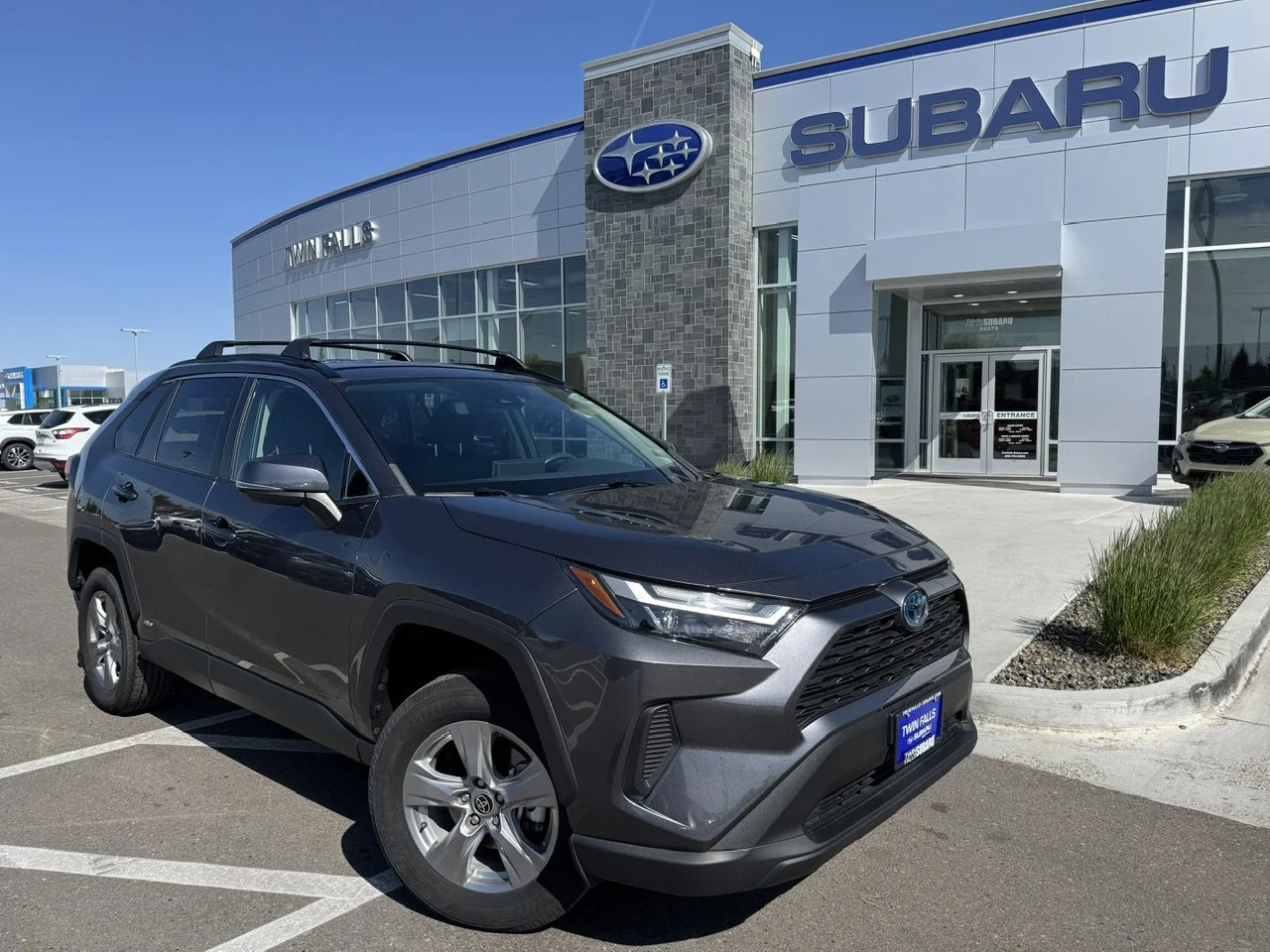 2022 Toyota RAV4 Hybrid XLE AWD's photo