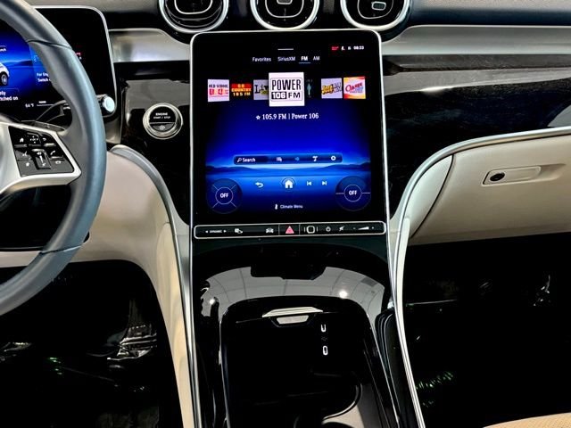Used 2026 Blue Mercedes-Benz GLC 300 image 13