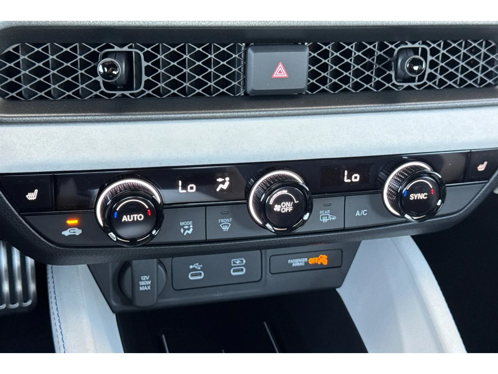 New 2026 Winter Frost Pearl Honda 2-Tone image 24